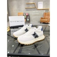 Givenchy Sneakers